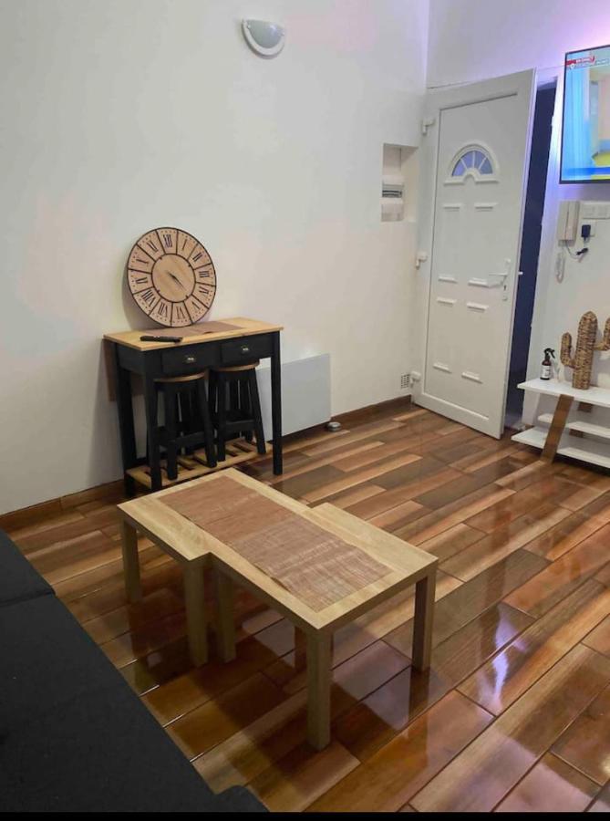 Studio Meuble Tout Equipe!! Boujan-sur-Libron ภายนอก รูปภาพ